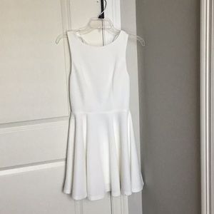 LuLu’s white dress size XS